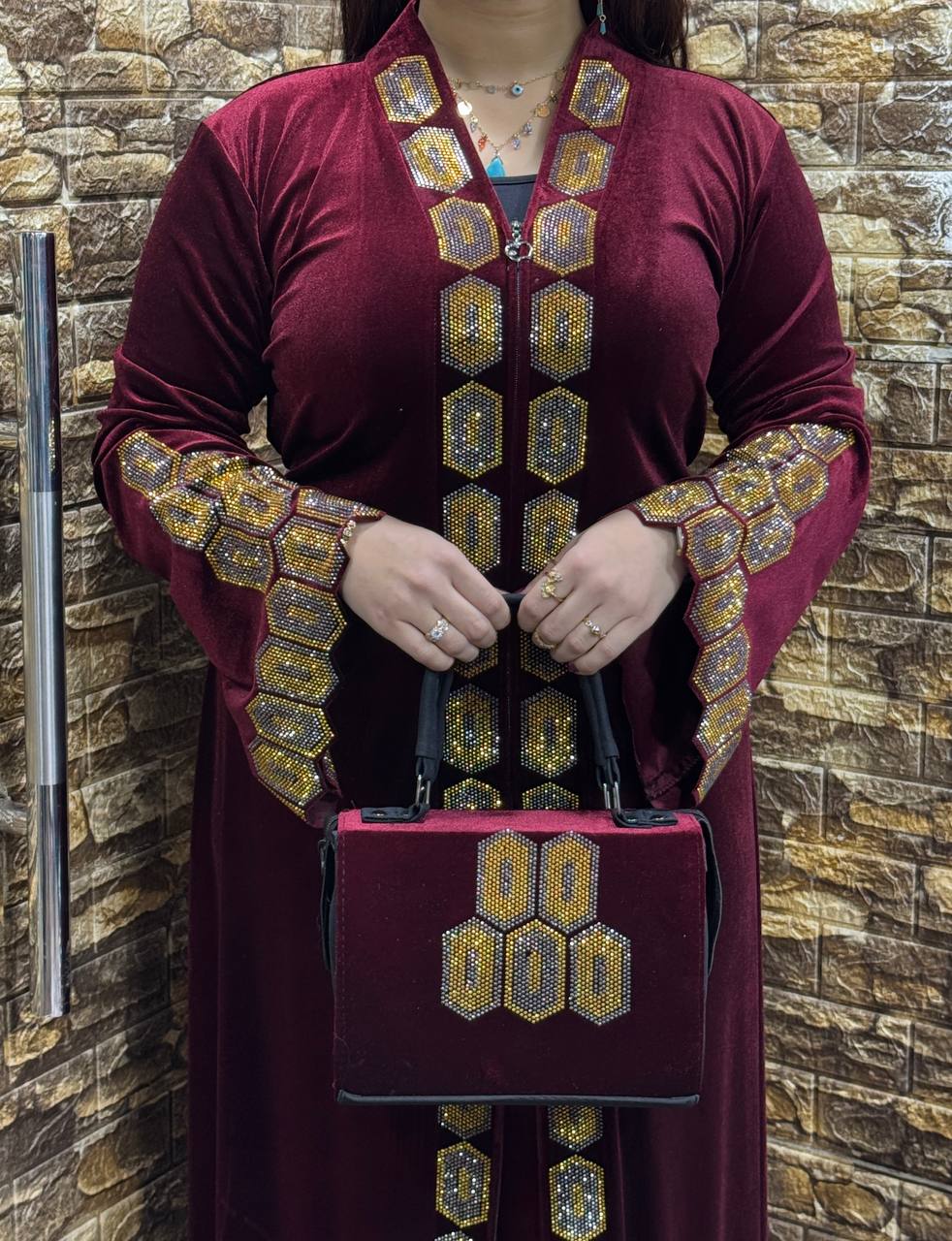 الطقم والشنطة